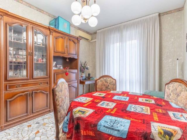 Bilocale in vendita a Milano, Navigli Darsena