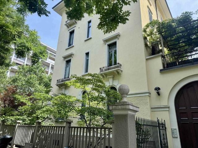 Bilocale in vendita a Milano, Cenisio