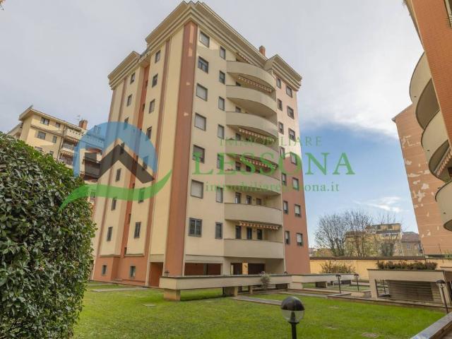 Bilocale in vendita a Milano, Certosa