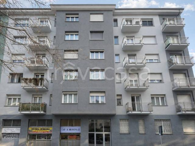 Bilocale in vendita a Milano, Gambara