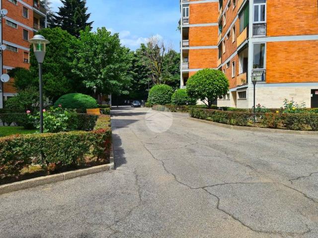 Bilocale in vendita a Milano, Greco Segnano