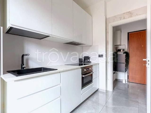Bilocale in vendita a Milano largo Promessi Sposi, 8, Cantalupa San Paolo