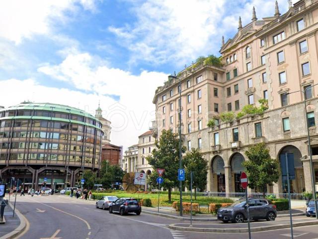 Bilocale in vendita a Milano piazza Filippo Meda, Duomo, Vittorio Emanuele