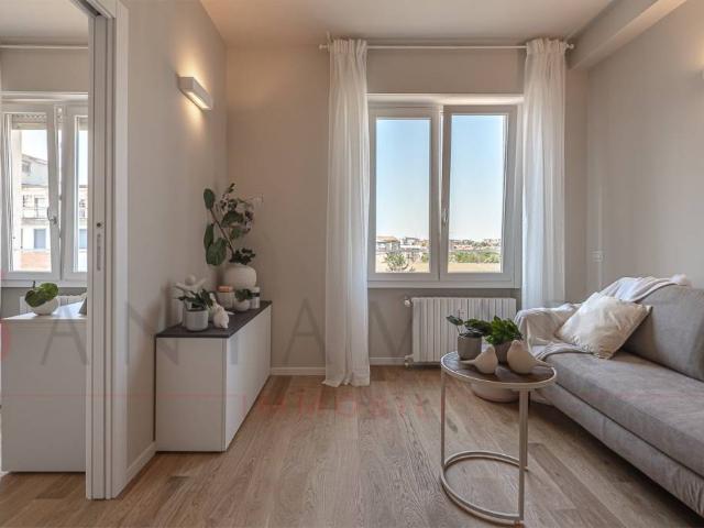 Bilocale in vendita a Milano piazzale Brescia, San Siro