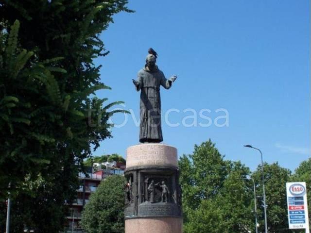 Bilocale in vendita a Milano piazzale Diego Velasquez, San Siro
