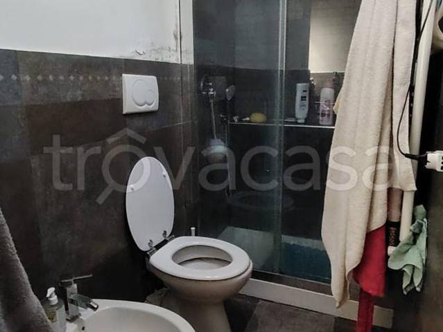 Bilocale in vendita a Milano, Precotto