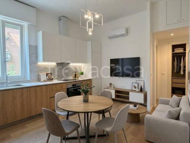 Bilocale in vendita a Milano via Varesina, 64, Certosa