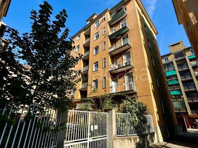 Bilocale in vendita a Milano via Ambrogio Binda, 3, Barona