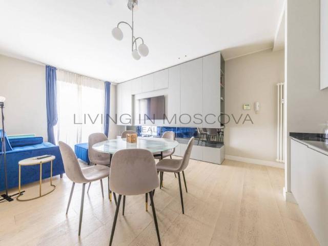 Bilocale in vendita a Milano via Broletto, 39, Duomo, Vittorio Emanuele