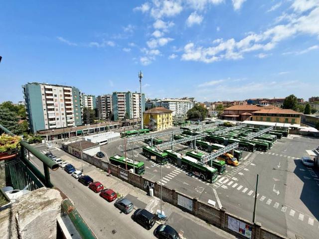 Bilocale in vendita a Milano via Carlo Esterle, 8, Parco Trotter