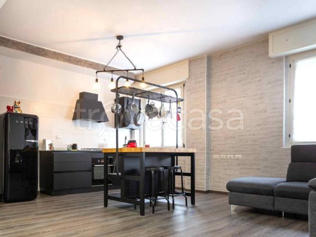Bilocale in vendita a Milano via Domenico Veneziano, 8, Bologna Sulmona