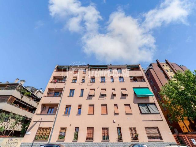 Bilocale in vendita a Milano via Ernesto Breda 162, Villa San Giovanni