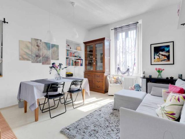 Bilocale in vendita a Milano via Eugenio Villoresi, 31, Navigli Darsena
