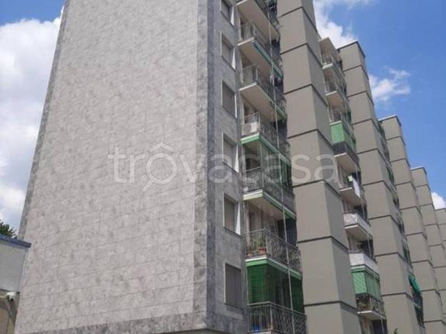 Bilocale in vendita a Milano via Francesco Gonin, Giambellino