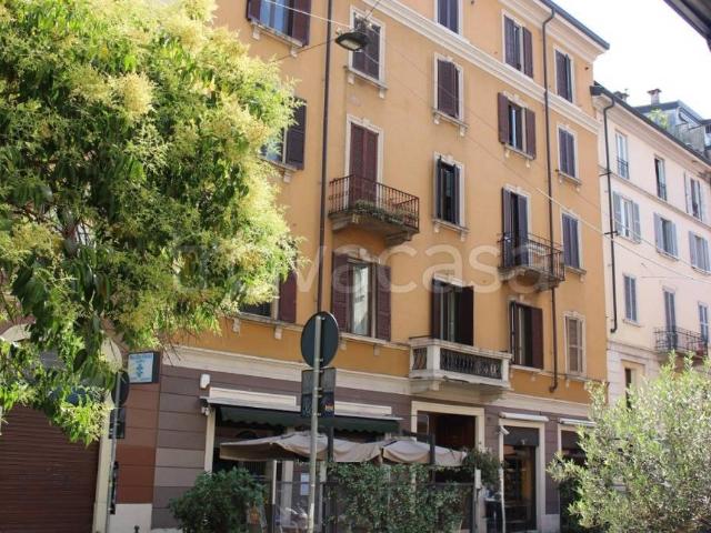 Bilocale in vendita a Milano via Lodovico Muratori, 10, Porta Romana Medaglie d'Oro