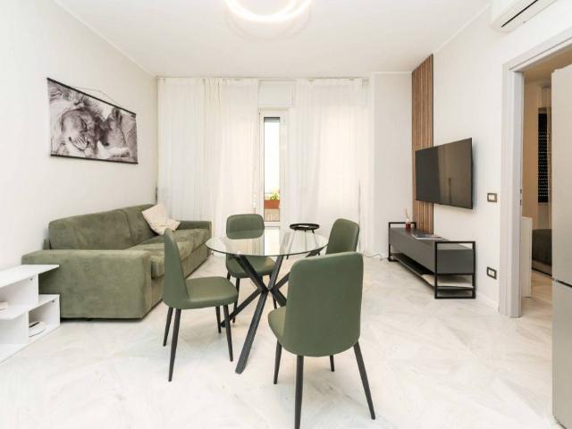 Bilocale in vendita a Milano via Mantova, Porta Romana Medaglie d'Oro