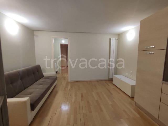 Bilocale in vendita a Milano via Marghera, 34, De Angeli