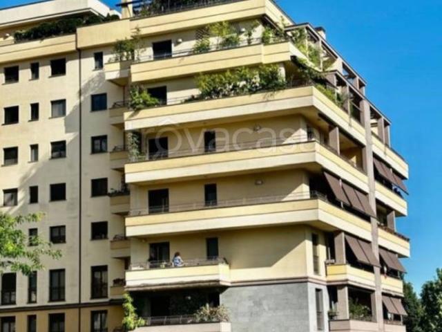 Bilocale in vendita a Milano via Pompeo Marchesi, 59, Quarto Cagnino
