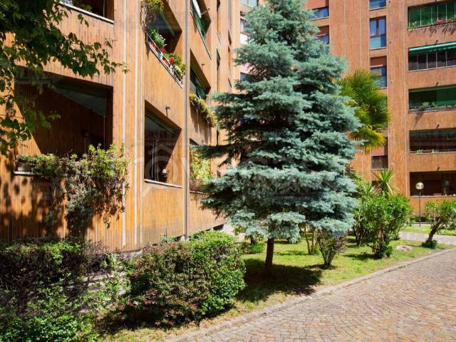 Bilocale in vendita a Milano via Plezzo, 78, Udine
