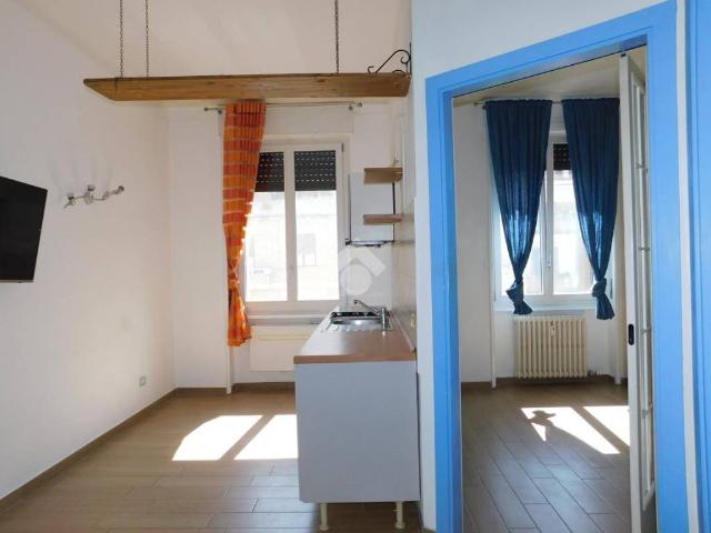 Bilocale in vendita a Milano via Stendhal, 50, Solari