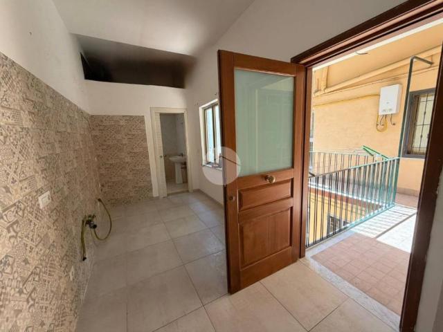 Bilocale in vendita a Napoli, Ponticelli