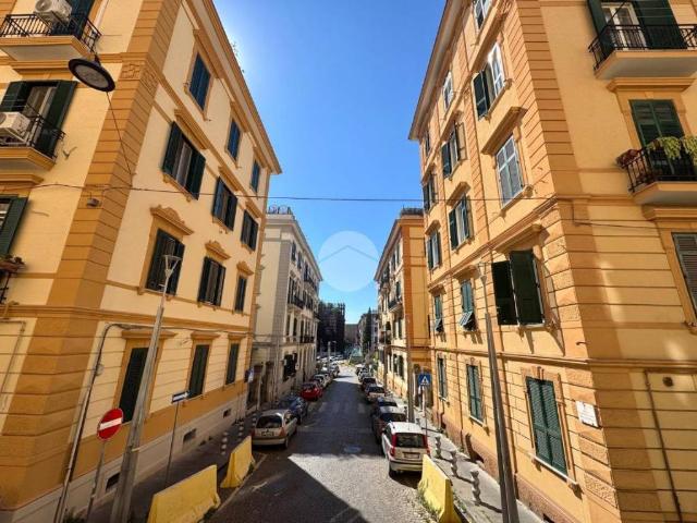 Bilocale in vendita a Napoli, Stella Materdei