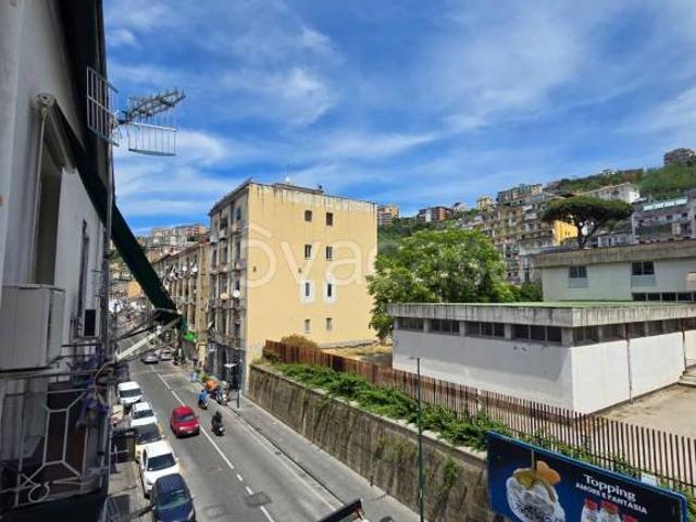 Bilocale in vendita a Napoli via Consalvo, Fuorigrotta