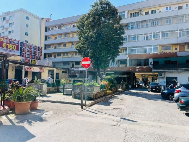 Bilocale in vendita a Napoli