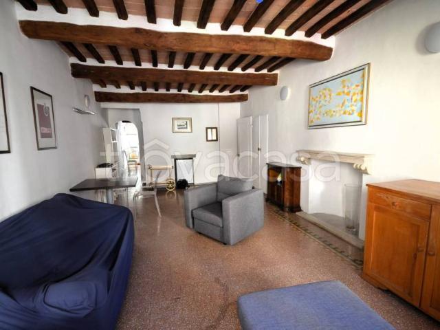 Bilocale in vendita a San Casciano in Val di Pesa piazza Pierozzi