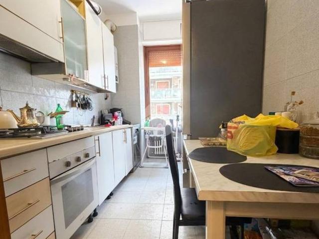 Bilocale in vendita a San Giuliano Milanese via Emilia, 5