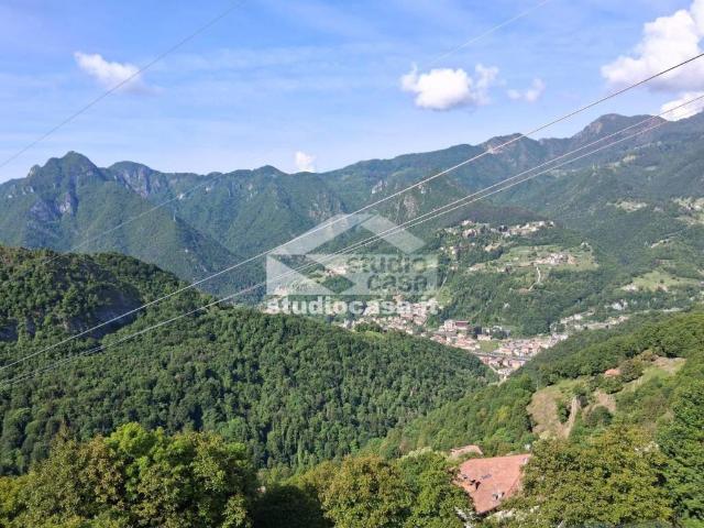 Bilocale in vendita a San Pellegrino Terme via Capladino, Santa Croce