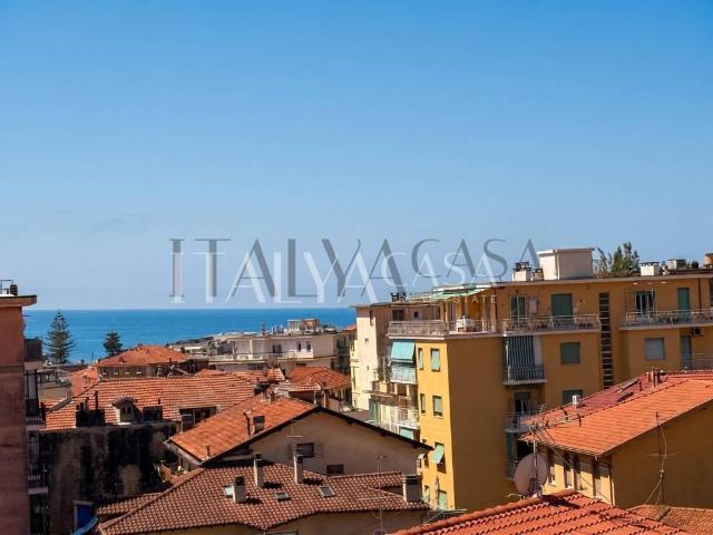 Bilocale in vendita a Sanremo via goethe, Ospedale