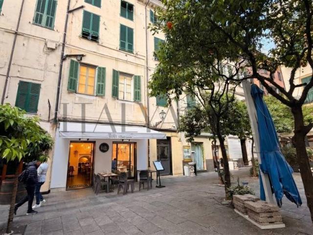 Bilocale in vendita a Sanremo via Gaudio, 38, Porto Vecchio