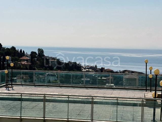 Bilocale in vendita a Sanremo, Solaro