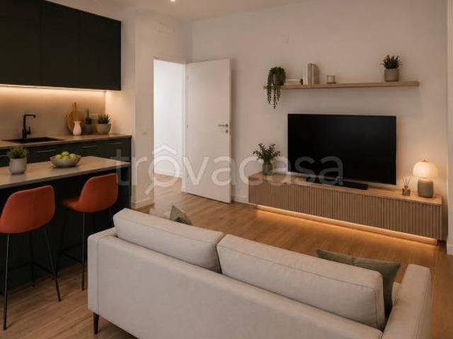 Bilocale in vendita a Saronno viale Prealpi, 44