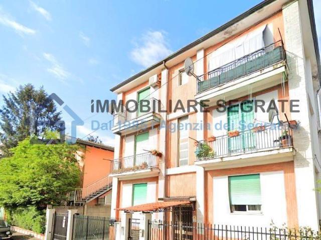 Bilocale in vendita a Segrate via Conte Suardi, 15