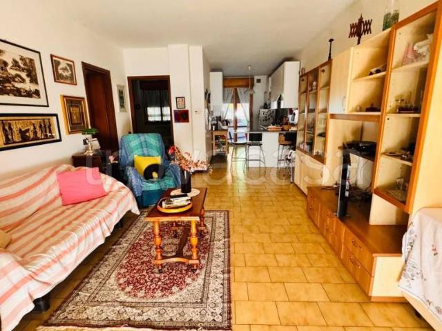 Bilocale in vendita a Segrate via Giorgio Amendola, 17, Villaggio Ambrosiano