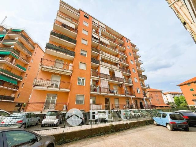 Bilocale in vendita a Senago piazza Giovanni xxiii, 79