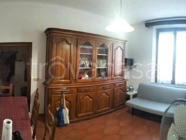 Bilocale in vendita a Siena via Duccio di Boninsegna, Ravacciano