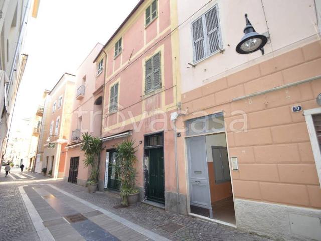 Bilocale in vendita a Spotorno via 25 Aprile, 68
