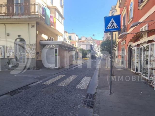 Bilocale in vendita a Pozzuoli