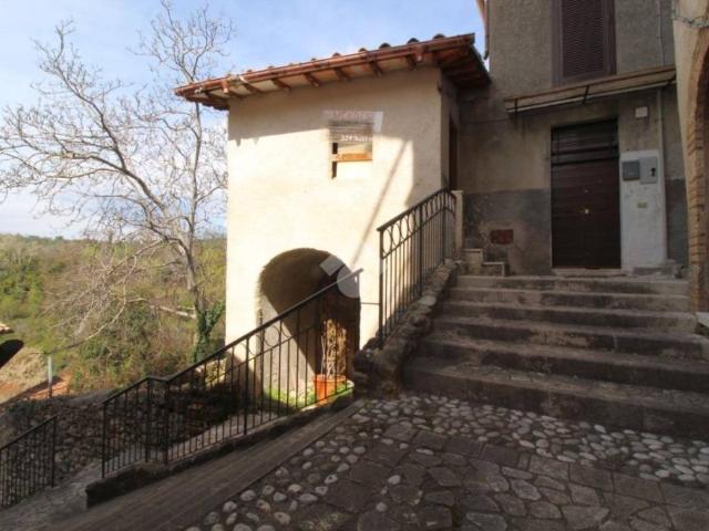 Bilocale in vendita a Poggio Nativo via Borgo Vecchio, 69