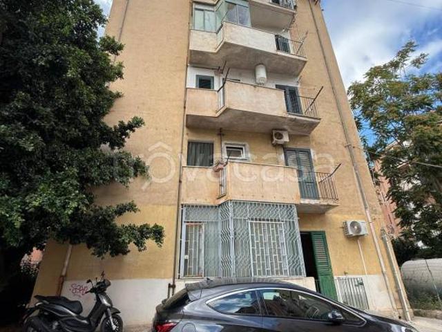 Bilocale in vendita a Palermo via Benedetto Baldi, Calatafimi Bassa Indipendenza