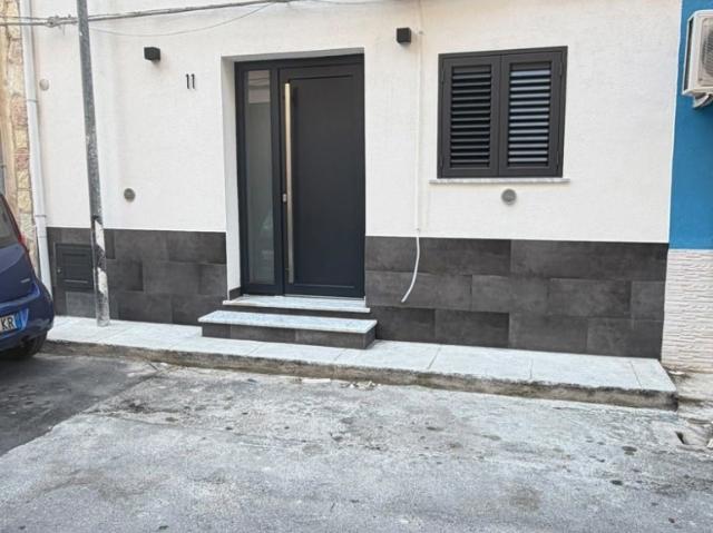 Bilocale in vendita a Palermo, Strasburgo