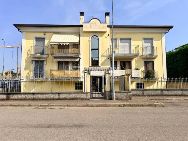Bilocale in vendita a Parabiago via delle Viole