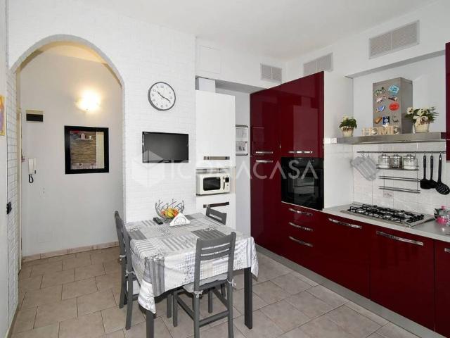 Bilocale in vendita a Parabiago via Pitagora, 7