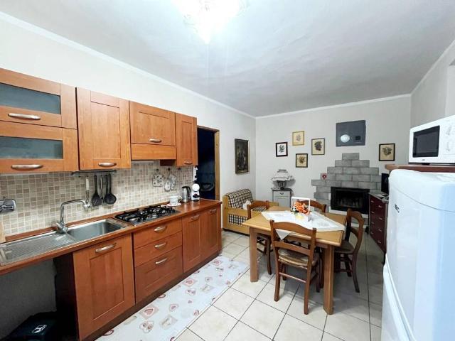 Bilocale in vendita a Perrero