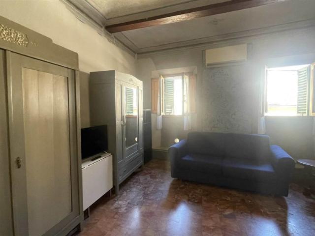 Bilocale in vendita a Prato, Centro Storico