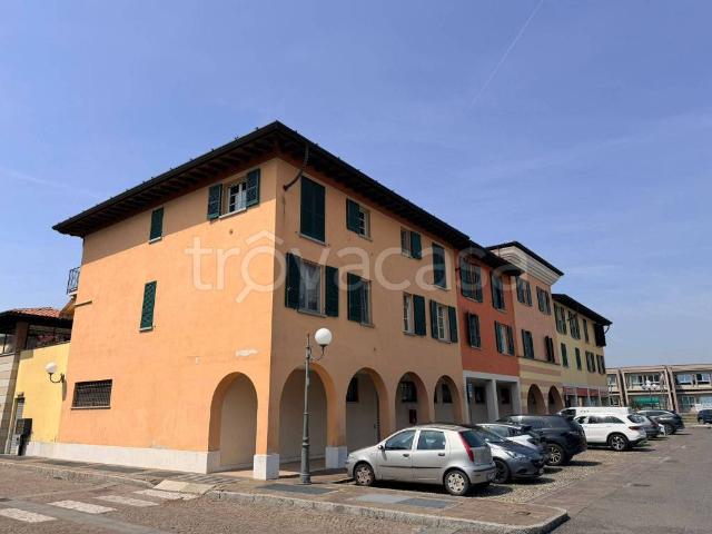 Bilocale in vendita a Rovato largo Carlo Cattaneo, 20