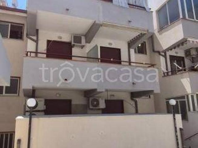 Bilocale in vendita a Roccalumera via Farina a
